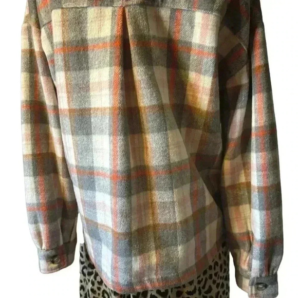 Altar’d State Plaid Shacket Size Small - Picture 7 of 13